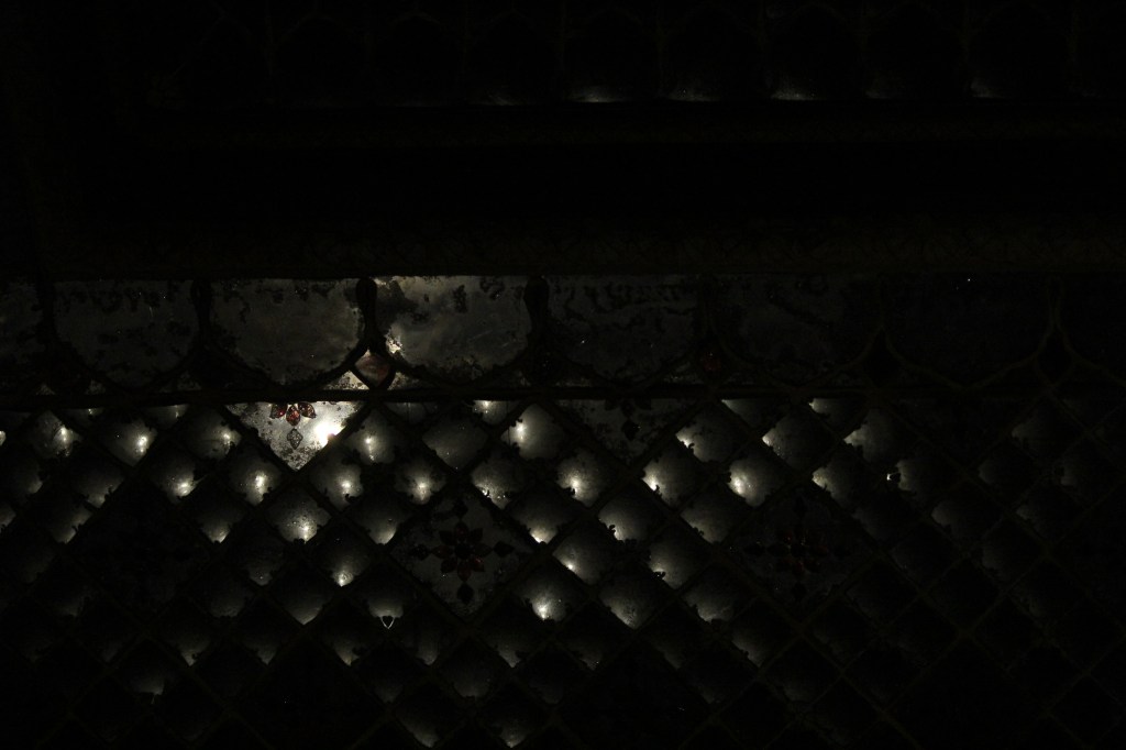 Large Hadron Collider /&nbsp;Bobo