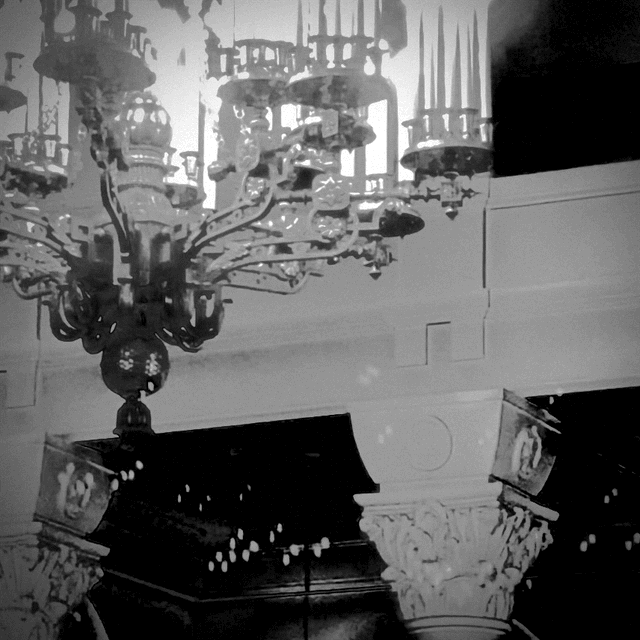 The Ungrateful Crêperie / Hiromi Suzuki